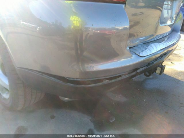 2004 PORSCHE CAYENNE WP1AB29P94LA76555 Photo 5
