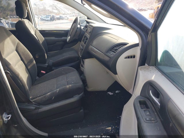 2C4RDGBG5GR262417 Dodge Grand Caravan Se