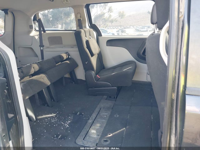 2C4RDGBG5GR262417 Dodge Grand Caravan Se