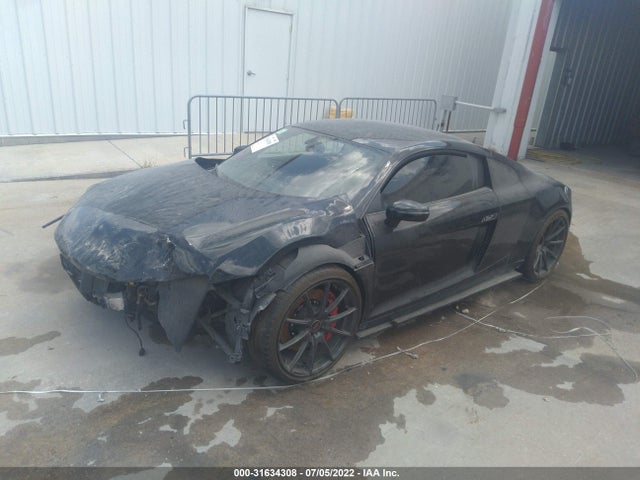2015 Audi R8, VIN: WUAAUAFG8FN000166