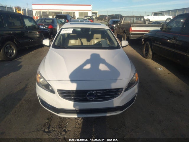 YV1612FS1E2273899 Volvo S60 T5