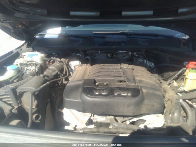 2014 Volkswagen Touareg, VIN: WVGEF9BP2ED015386