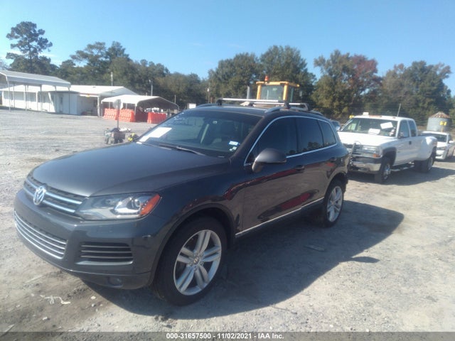 2014 Volkswagen Touareg, VIN: WVGEF9BP2ED015386