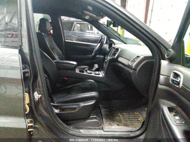 1C4RJFAG8HC935702 Jeep Grand Cherokee Altitude