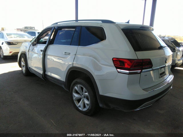 2020 Volkswagen Atlas, VIN: 1V2DP2CA6LC501621
