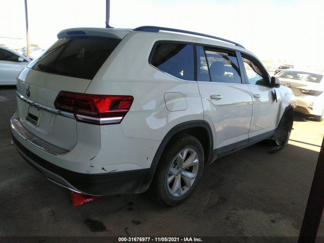 2020 Volkswagen Atlas, VIN: 1V2DP2CA6LC501621