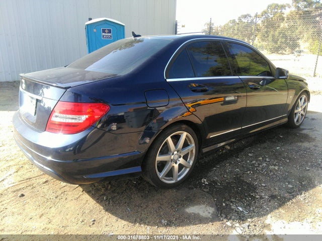 Продаж на аукціоні авто 2012 Mercedes-benz C 250 Sport/luxury, vin: WDDGF4HB4CR216630, номер лоту: 31678803