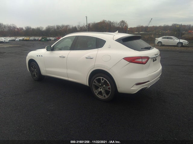 2017 Maserati Levante, VIN: ZN661XUL1HX229552