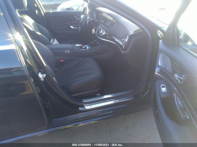 2016 Mercedes-Benz S-Class, VIN: WDDUG8CB7GA268563