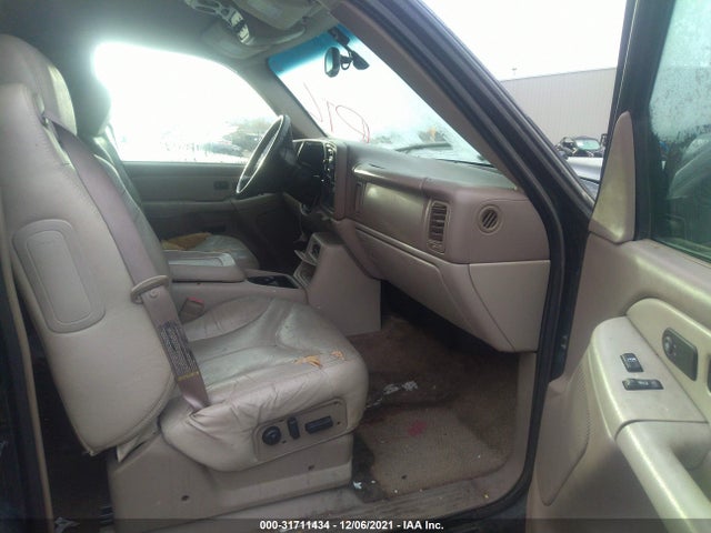 2001 GMC YUKON XL 3GKFK16T21G148664 Photo 4