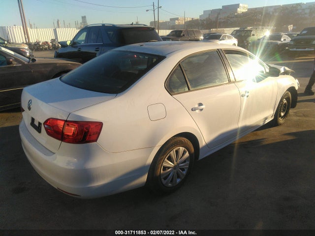 3VW2K7AJ1EM301560 Volkswagen Jetta Sedan S