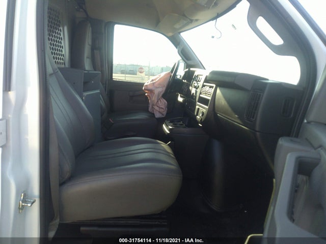 2020 Chevrolet Express, VIN: 1GCWGAFP6L1274494