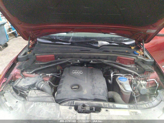 WA1LFAFP3EA017781 Audi Q5 Premium Plus