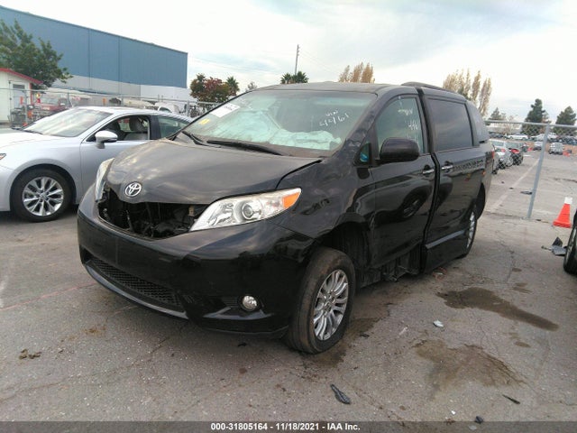 Toyota Sienna Xle Auto Access 2017 5TDYZ3DC7HS814461 Image 2