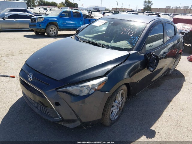 3MYDLBYV6HY195030 Toyota YARIS IA
