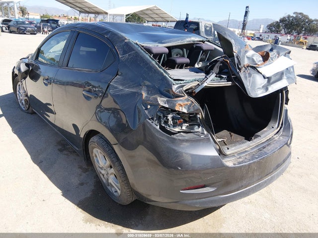 3MYDLBYV6HY195030 Toyota YARIS IA