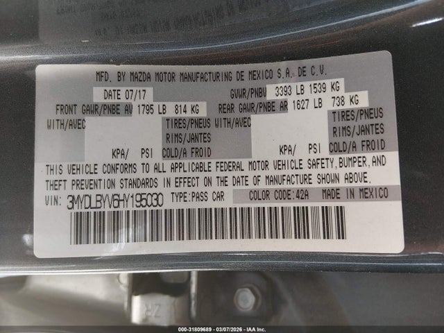 3MYDLBYV6HY195030 Toyota YARIS IA