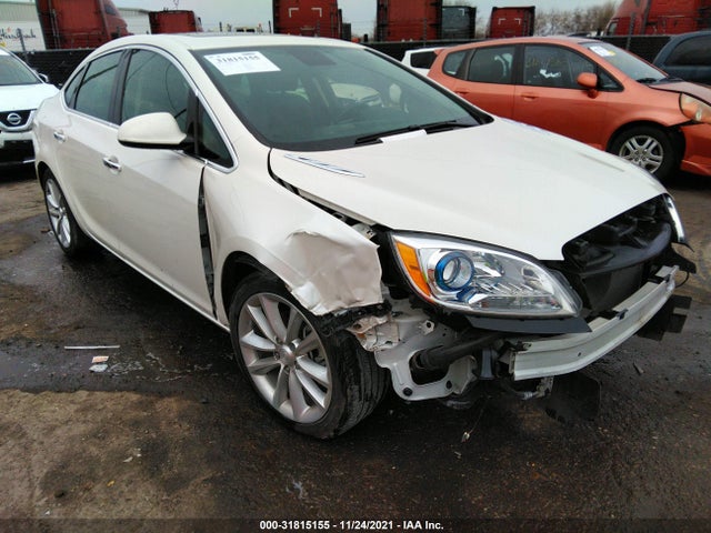 2016 Buick Verano, VIN: 1G4PT5SV8G4130540