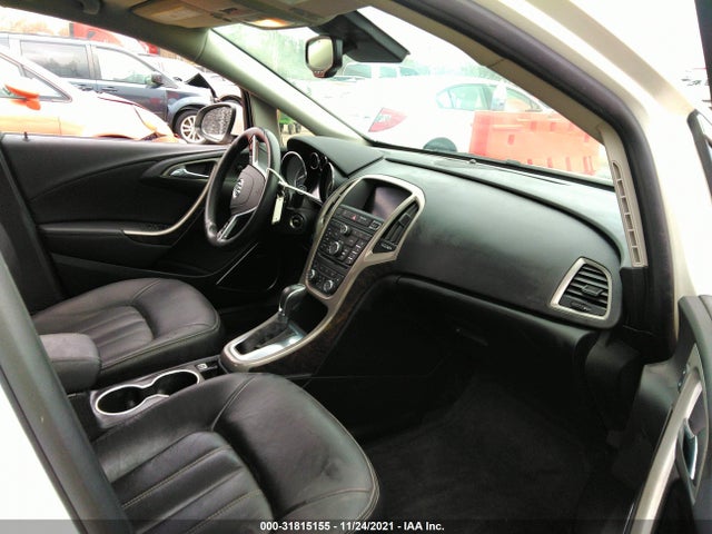 2016 Buick Verano, VIN: 1G4PT5SV8G4130540