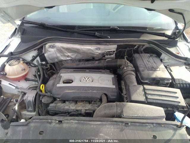 WVGRV7AX9HK003682 Volkswagen Tiguan Wolfsburg Edition