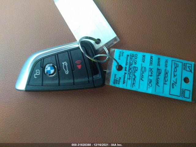 2021 BMW X4, VIN: 5UX2V1C08M9F32014