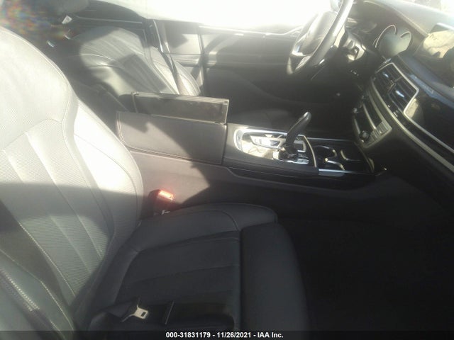 2019 BMW 7 Series, VIN: WBA7E2C56KB216409