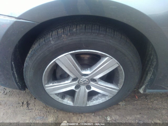 2017 Volkswagen Golf, VIN: 3VW117AU7HM064800