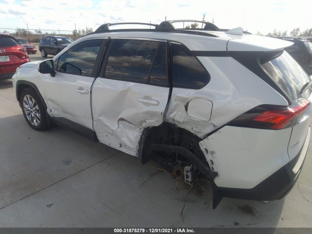 2T3C1RFV1MW116813 Toyota Rav4 Xle Premium