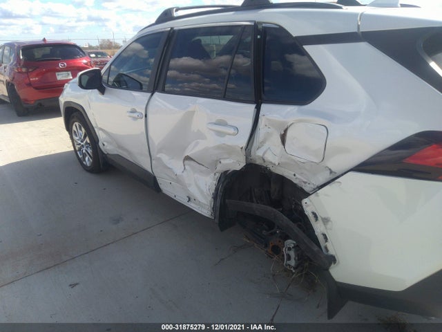 2T3C1RFV1MW116813 Toyota Rav4 Xle Premium