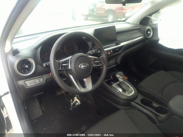 2019 KIA FORTE LXS VIN: 3KPF24AD4KE092432
