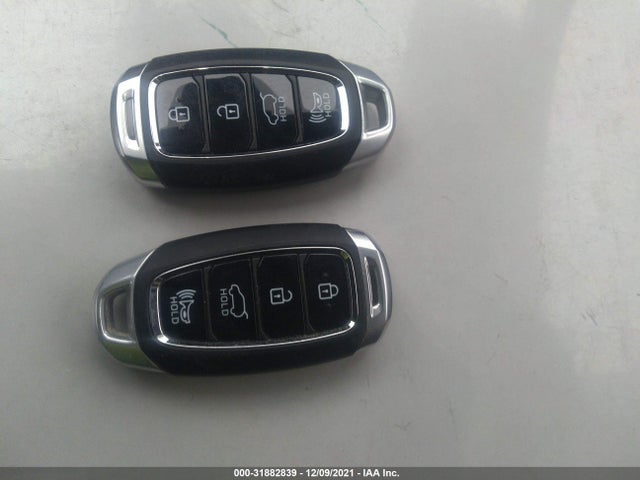 2020 HYUNDAI SANTA FE VIN: 5NMS5CAA7LH151523
