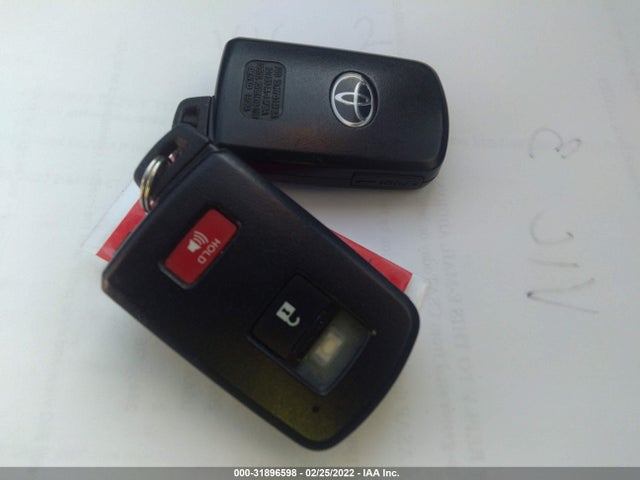 Toyota RAV4 HYBRID 2018 JTMRJREV1JD229746 Image 3