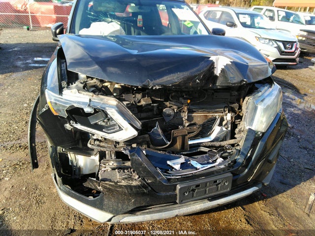 2017 Nissan Rogue, VIN: KNMAT2MT9HP540641