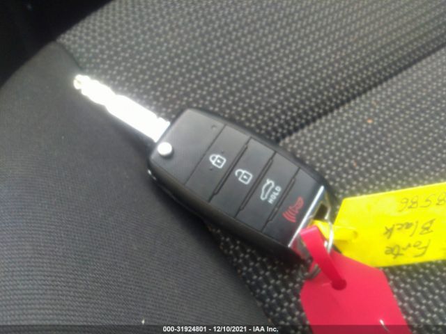KNAFK5A88H5710510 KIA Forte5 Lx