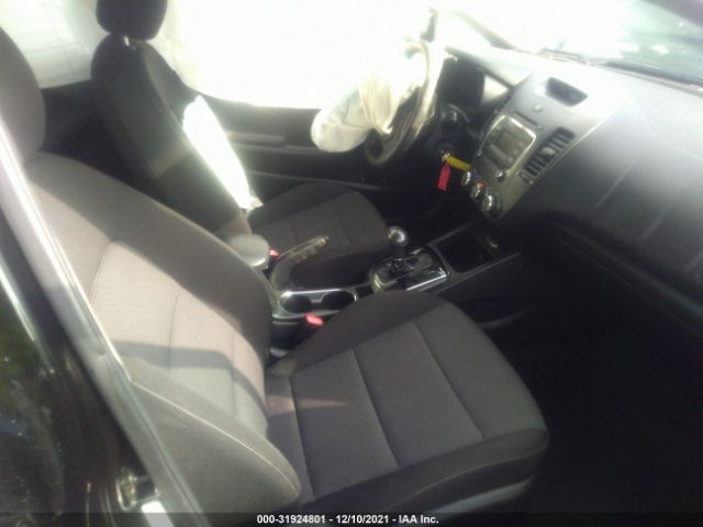 KNAFK5A88H5710510 KIA Forte5 Lx