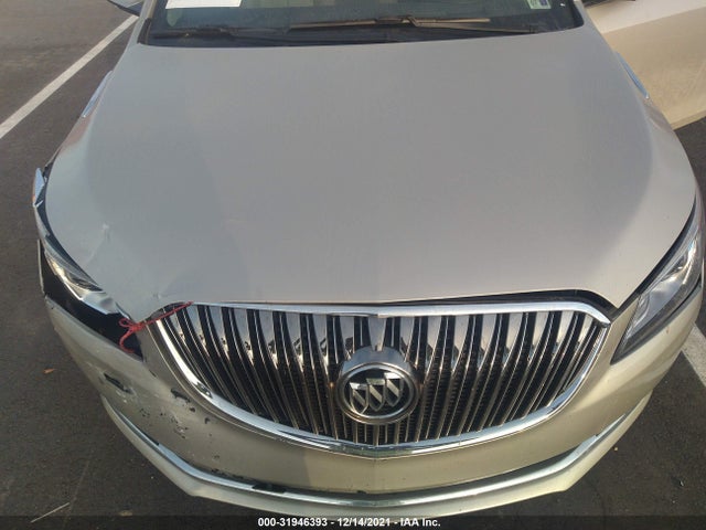 2015 Buick LaCrosse, VIN: 1G4GB5G39FF252062