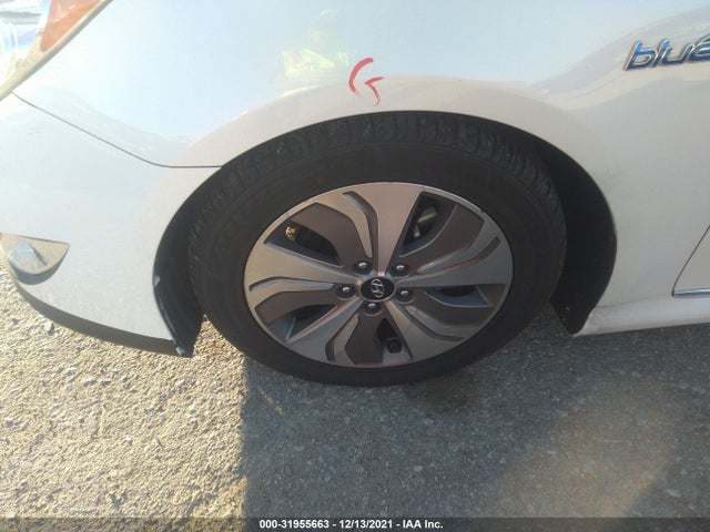 2015 Hyundai Sonata, VIN: KMHEC4A4XFA122434