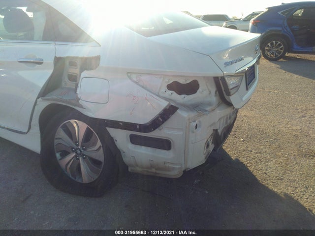 2015 Hyundai Sonata, VIN: KMHEC4A4XFA122434