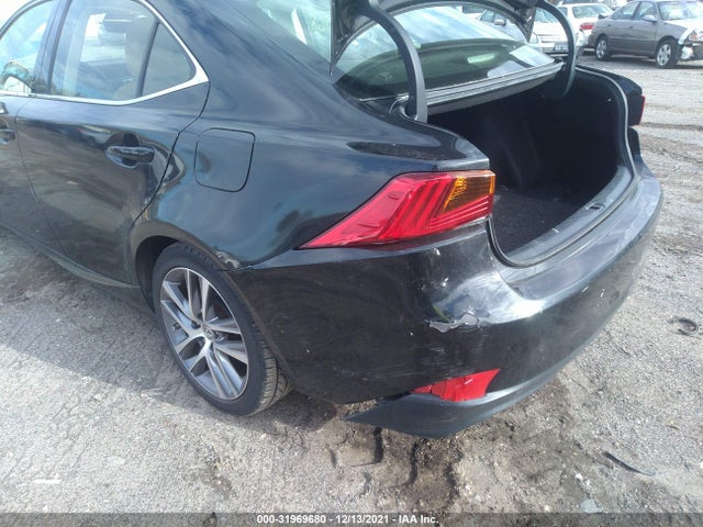 2018 Lexus IS, VIN: JTHC81D29J5026171