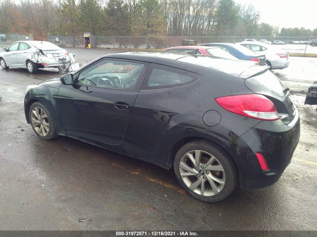 2017 Hyundai Veloster, VIN: KMHTC6AD0HU308360