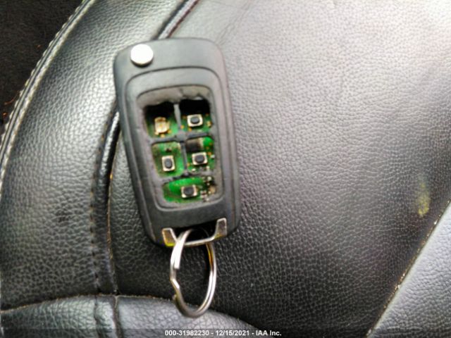 1G11H5SL4EF131656 Chevrolet Malibu 1lz