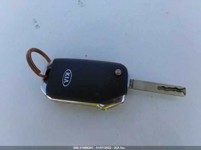 KIA SOUL LX 2020 KNDJ23AU3L7121778 Image 3