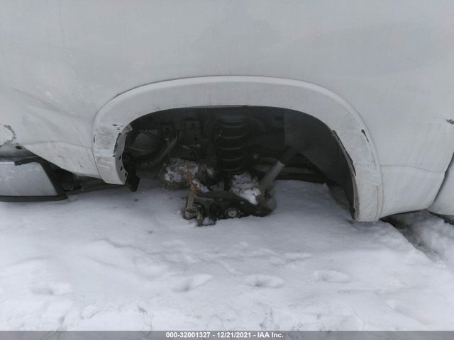 RAM 1500 Laramie 2019 1C6RREJT4KN894519 Image 8