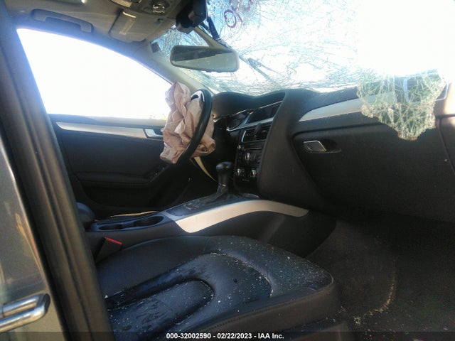 WAUBFAFL7GN003681 Audi A4 PREMIUM