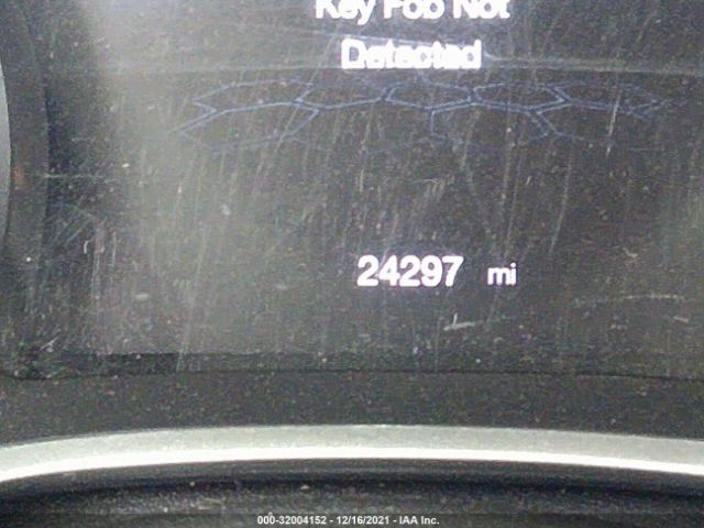 3C4NJCBB3KT692795 Jeep Compass Latitude