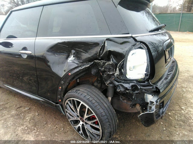 WMWXM9C57FT996528 Mini COOPER HARDTOP