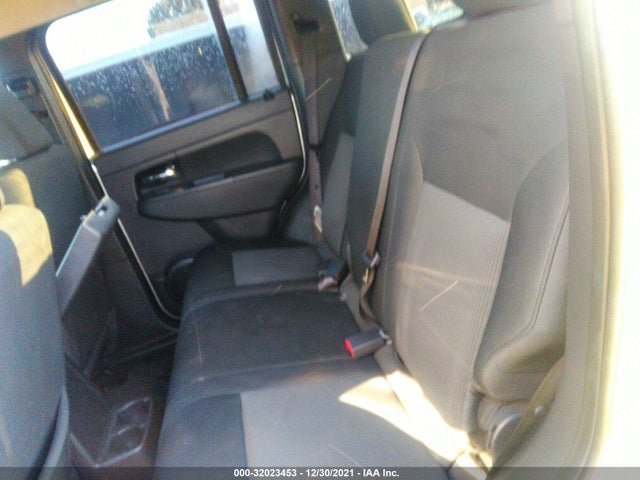 2009 JEEP LIBERTY VIN: 1J8GP28K39W548475
