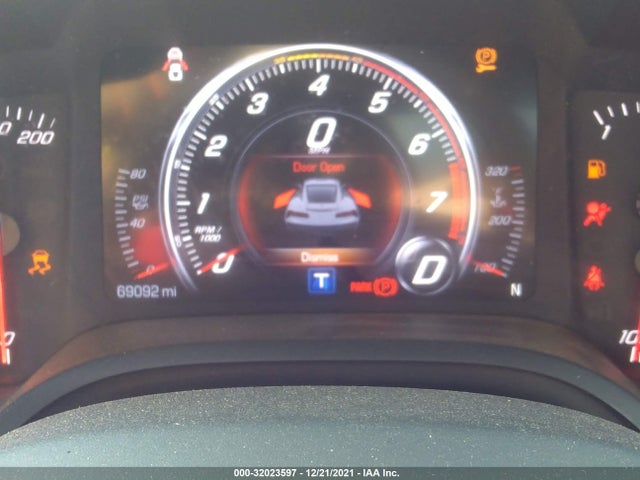 2017 Chevrolet Corvette, VIN: 1G1YD2D70H5118776