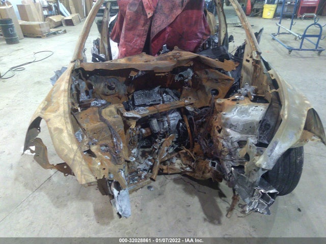2021 TESLA MODEL Y 5YJYGDEE2MF089331 Photo 9