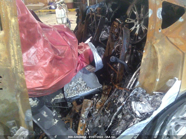 2021 TESLA MODEL Y 5YJYGDEE2MF089331 Photo 7